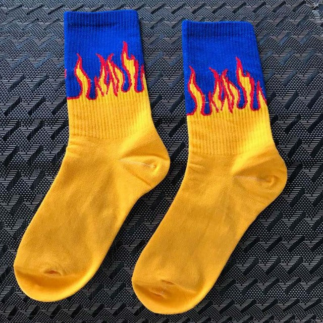 Contrast Flames Socks